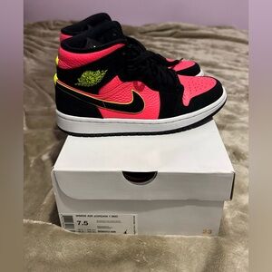 Nike Women's Sneakers - Black, Pink, Neon Green